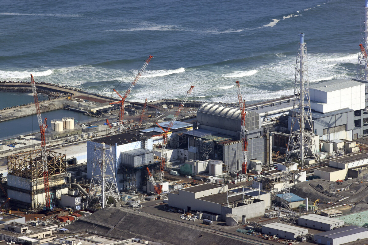 日本为何执意要将核污水排进大海？对我国有何影响？海鲜还能吃吗