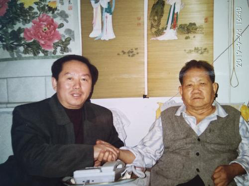 李銀橋：跟隨毛主席15年的警衛(wèi)員，離開(kāi)赴職時(shí)，毛主席掉了眼淚