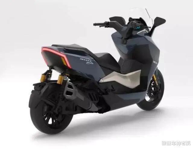 台荣官宣2020品牌发布会预告，主角会是400大绵羊