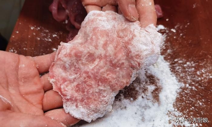 The autumn, want to eat tenderloin meat more, stronger than beef mutton, nutrition is nourishing not get fat, water is boiled the most delicate