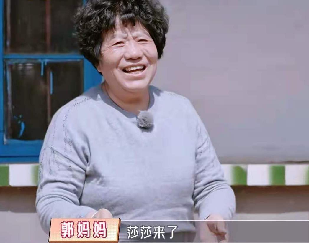 “寒门贵媳”程莉莎的蜜罐婚姻：婆婆的“卑微”，是对的