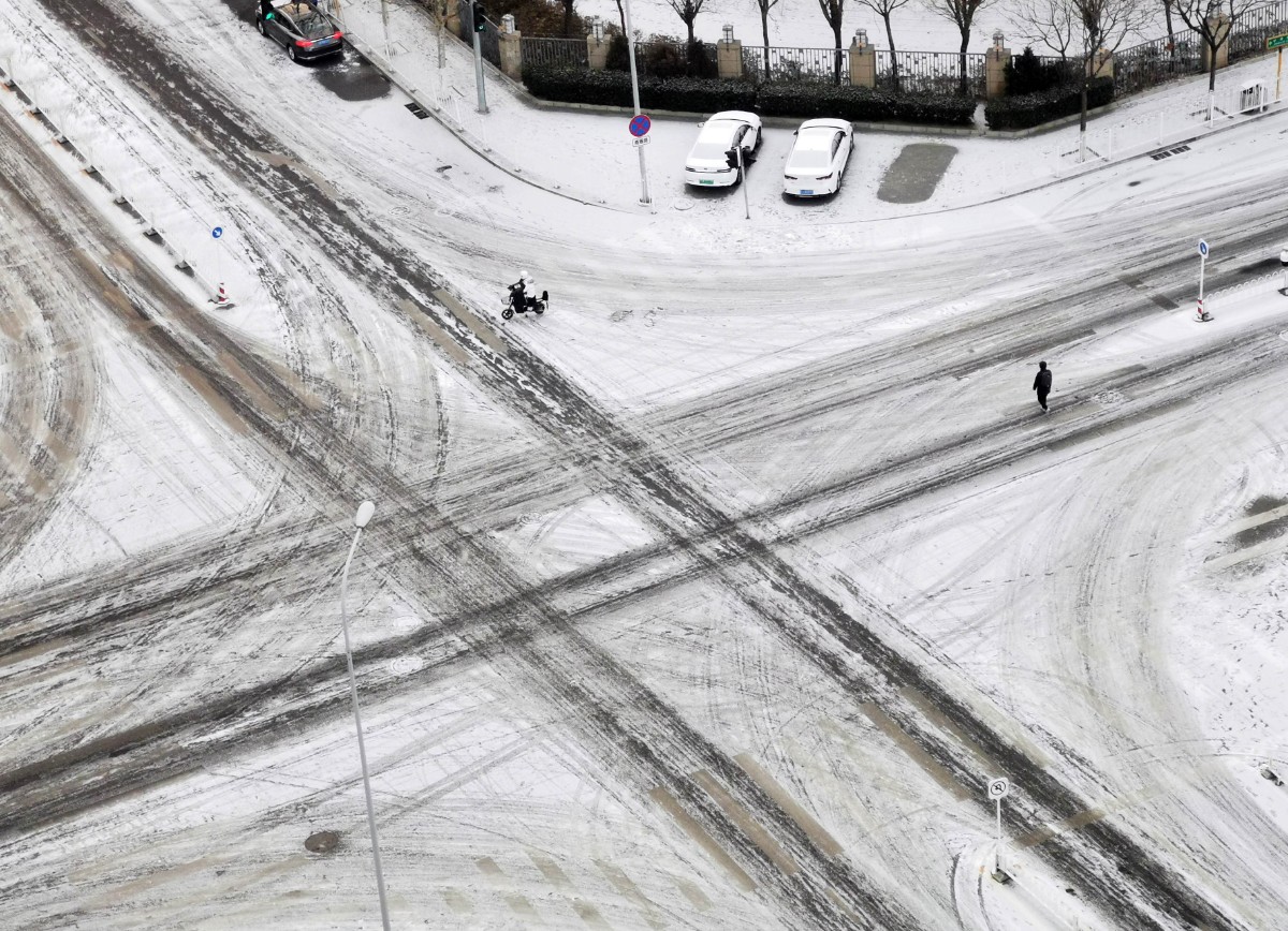 下雪啦！北京城区迎来2021年首场降雪，多图预警