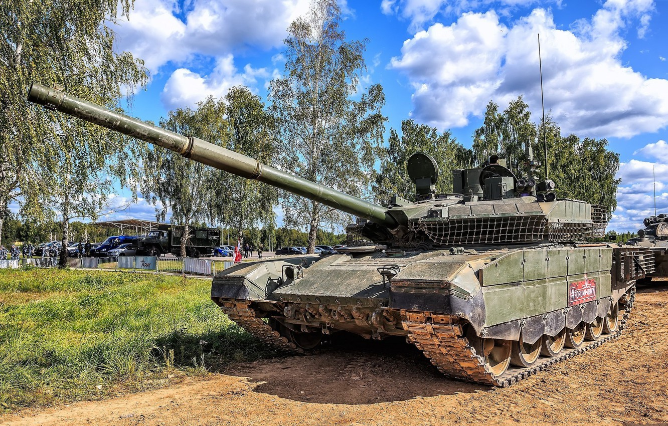 俄军向南部边境增派数百辆T-90坦克，这是在警告北约不要轻举妄动