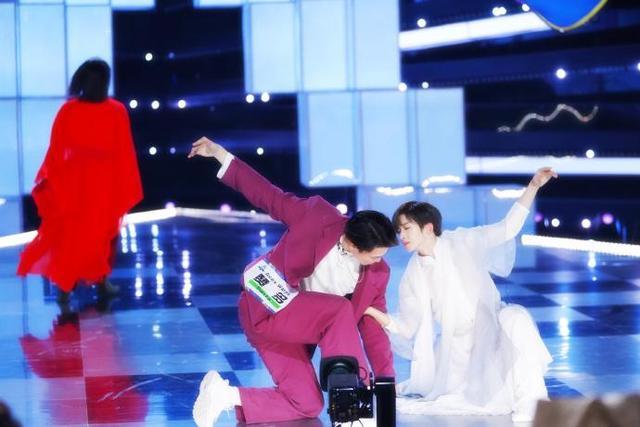 " achieve 4 " first weeks of rank is released, give a foreign player to occupy 4, mikadi one