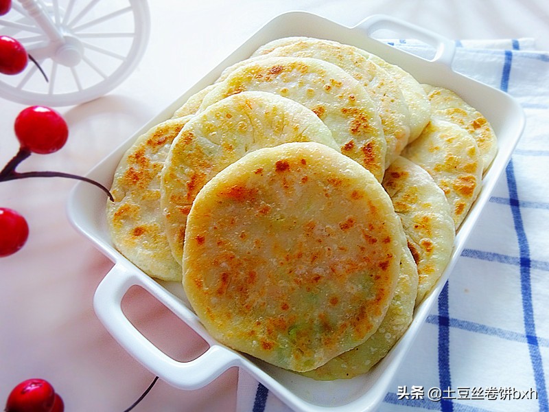 这是孩子超爱的馅饼，香嫩有营养，凉了也软软的，每次至少吃5个