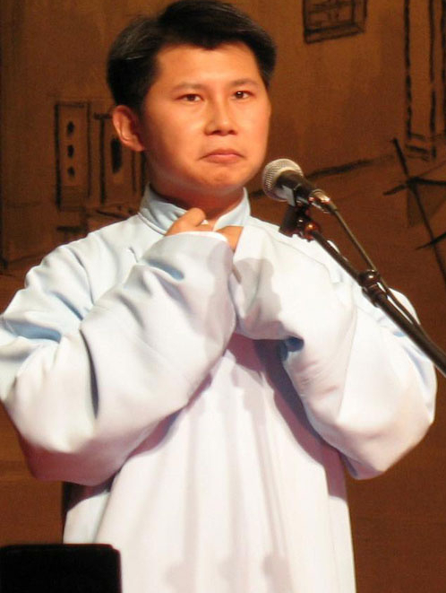 何云伟，就这样改写了他的结局，午夜梦回时是