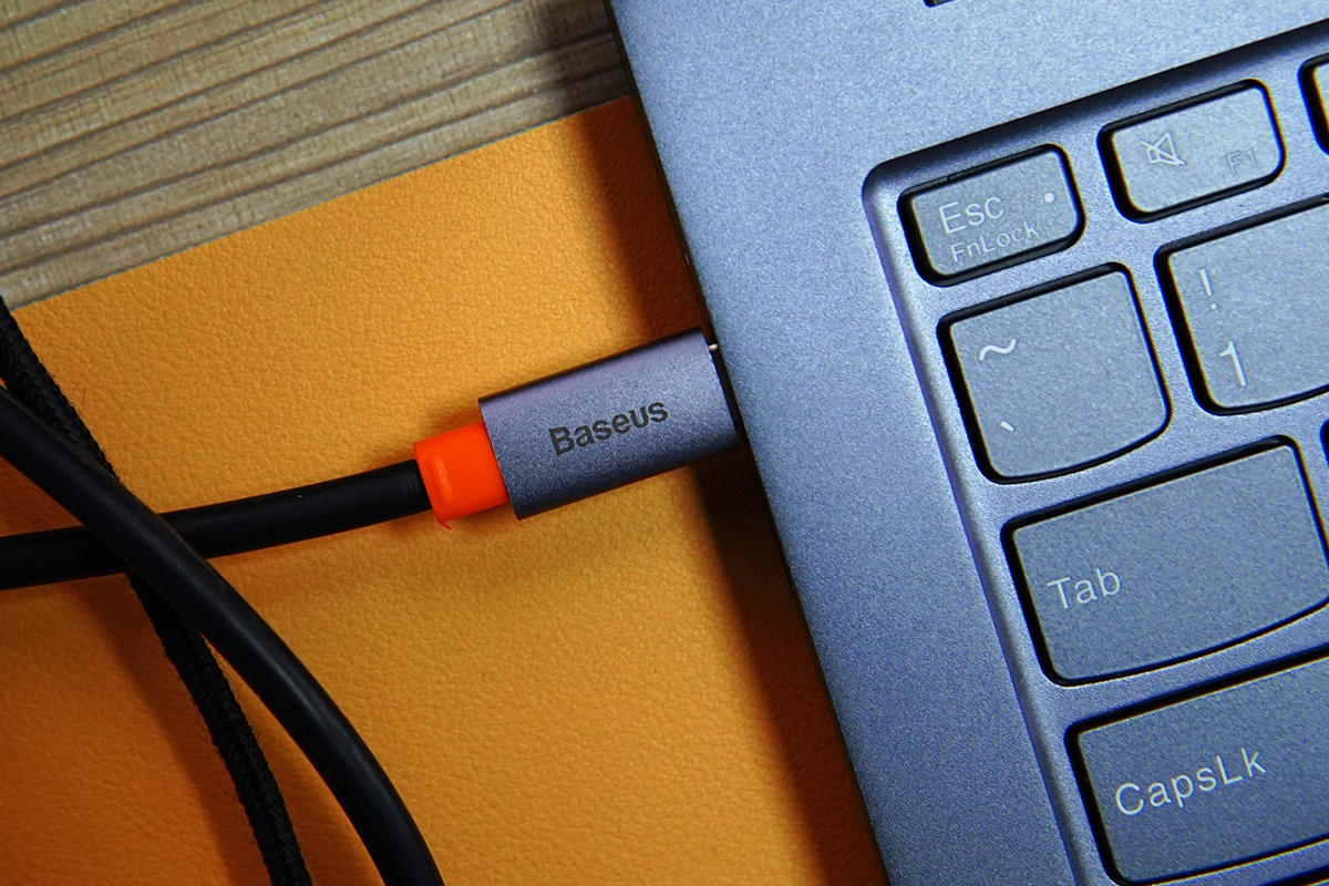 小物件解决大问题，倍思六合一多功能扩展坞轻体验