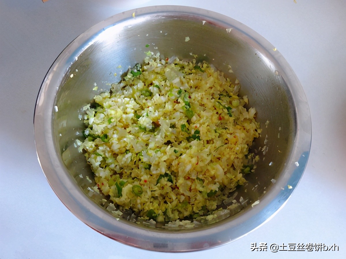 伏天，吃饺子试试这个馅，水嫩鲜香还能润泽皮肤，好吃又开胃
