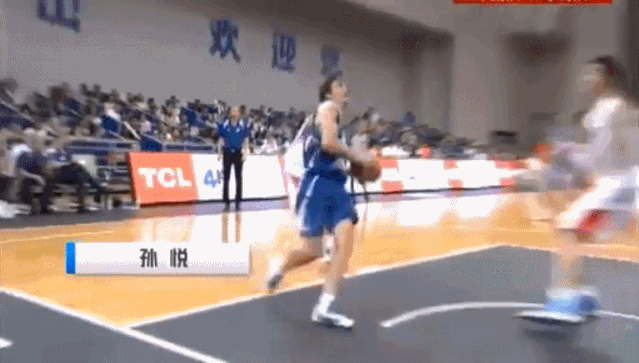 再见了，CBA！又一老将正式退役！08一代仅剩易建