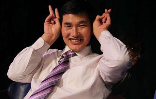 大衣哥被迫“收徒”？村民强行拜师，在朱之文