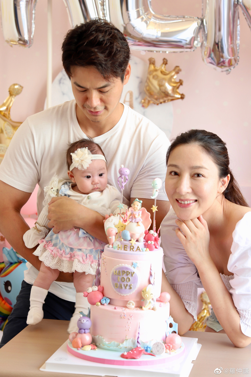 楊怡曬女兒近況，9個月小珍珠努力學爬，胡杏兒都忍不住拍手稱讚