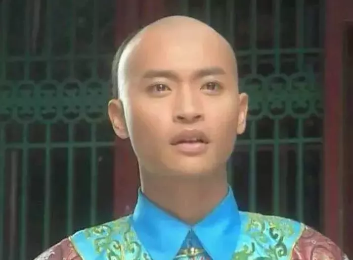 《还珠格格》开播23年后：原来容嬷嬷扎的都是坏人啊