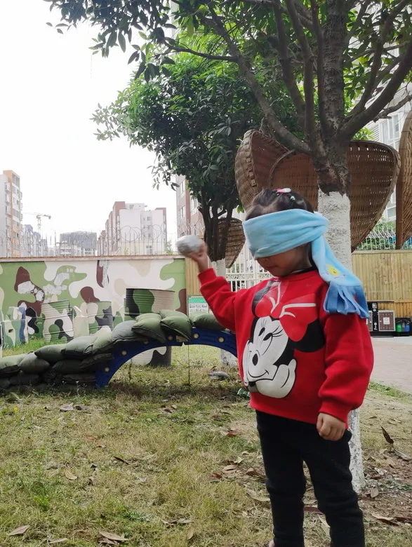 眼睛的秘密——四川天府新区华阳幼儿园南区小一班安全主题活动