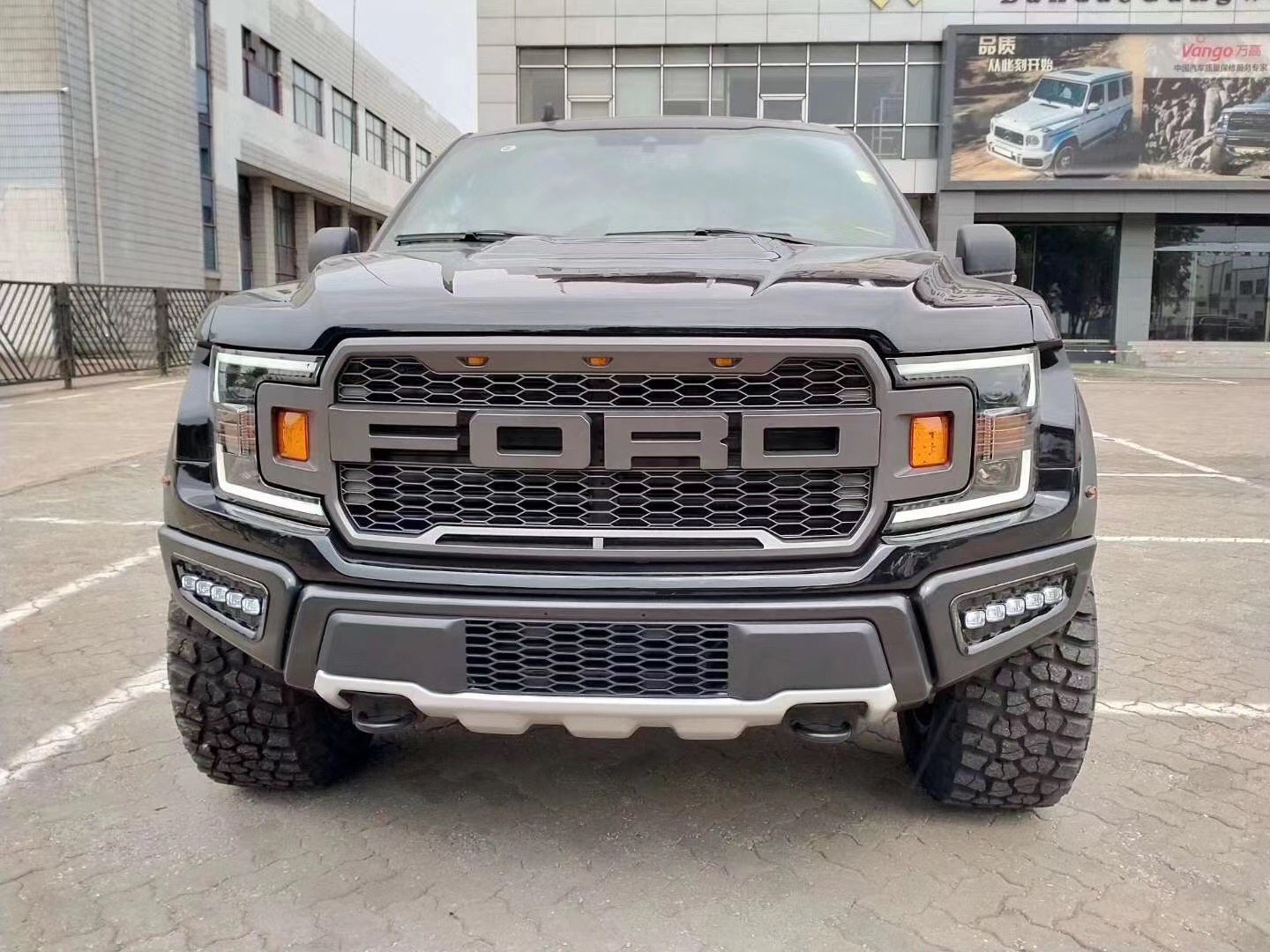 福特猛禽f950(福特猛禽f950加满油多钱)