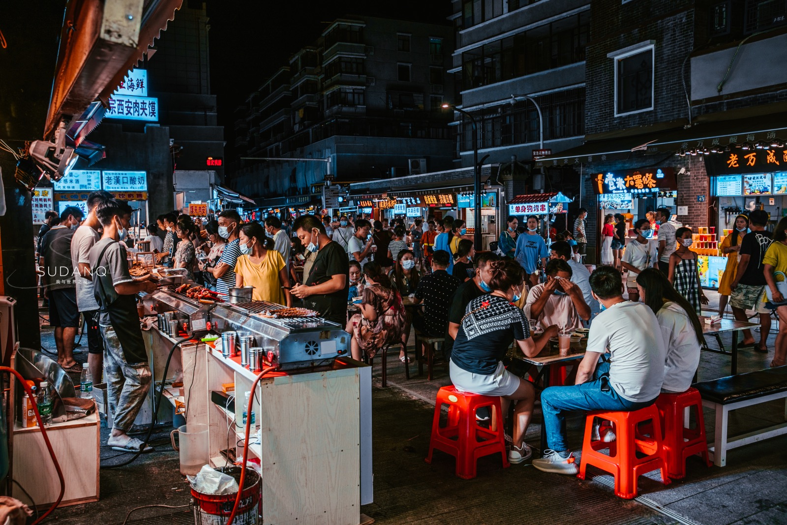 街拍武汉：这是一座怎样的城市