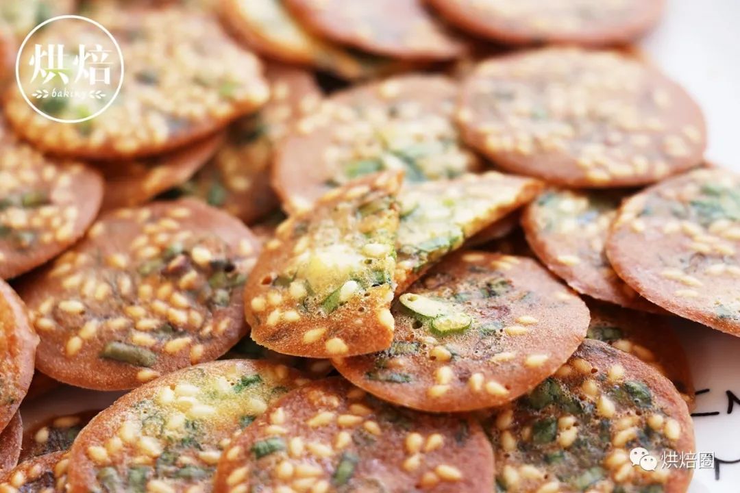 超簡單小朋友都能做的香蔥薄脆餅再也不去超市買了