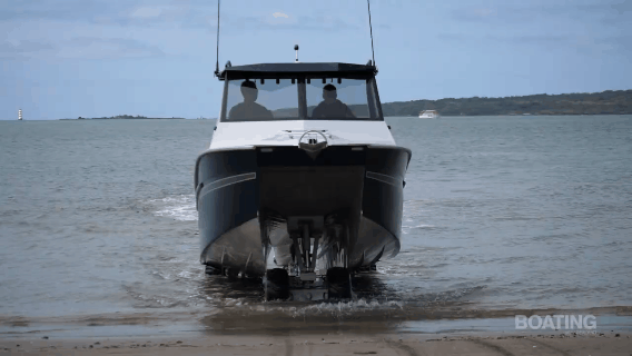 新西兰水陆两栖铝合金双体休闲艇：斯科利达Stryda 600C