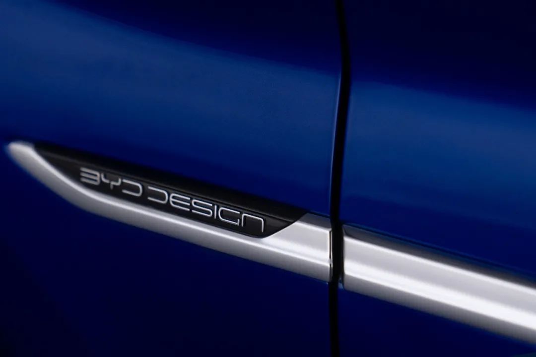 頂配車型免費升級，比亞迪漢EV全新配色車型上市售25.88萬元起
