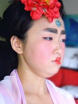 她们的杨贵妃的妆容正确吗？唐朝女性的妆容比你想的更有趣