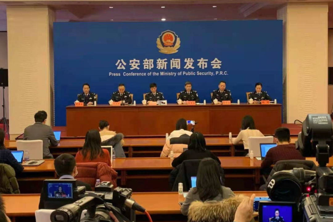 公安部扫黑办主任首次亮相，曾牵头侦破甘肃白银案