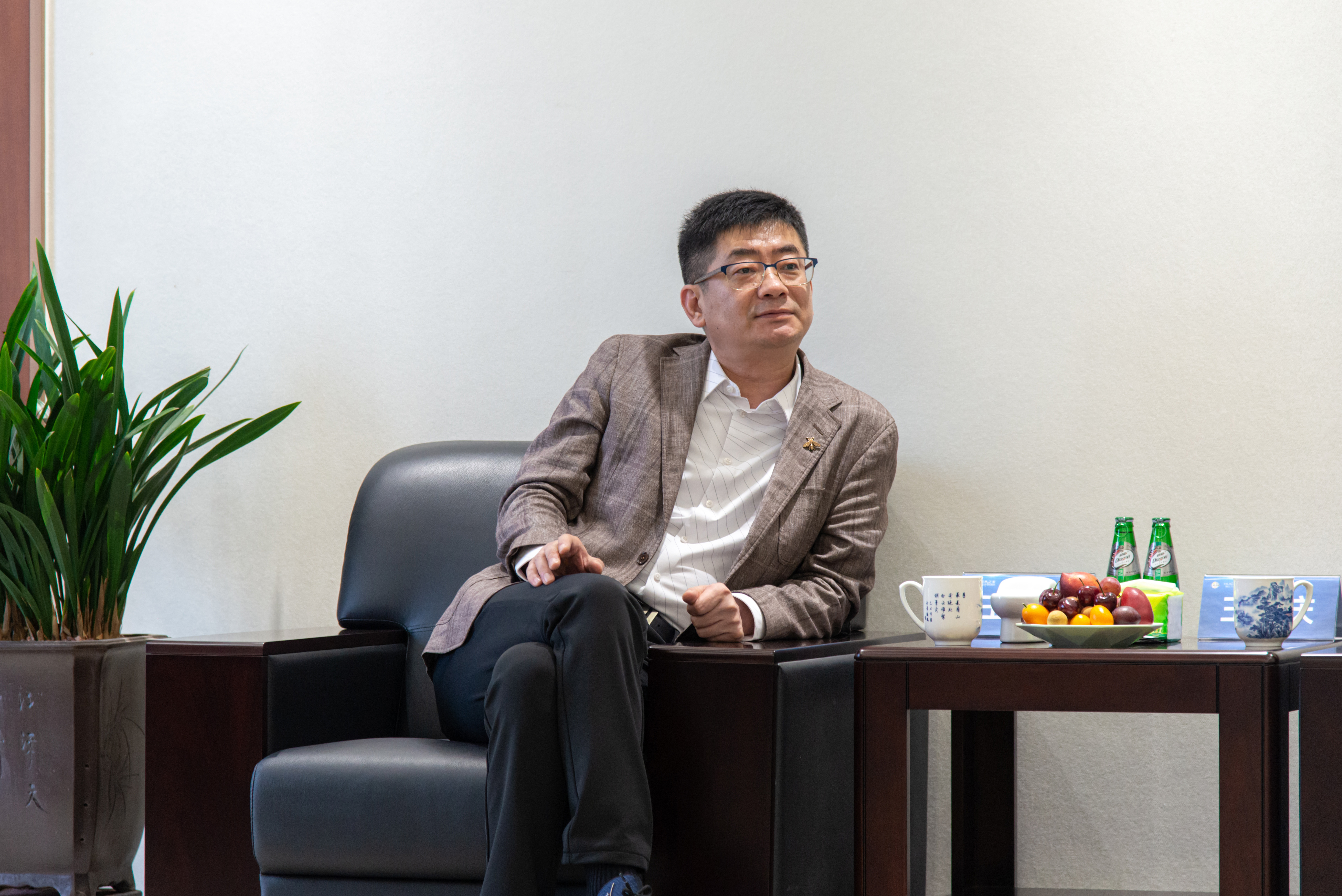 深化合作！居然之家执行总裁王宁一行到访惠达卫浴总部