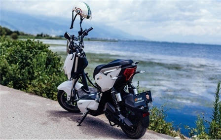 电动车行业龙头“前路颠簸”，雅迪如何继续掘金之路？
