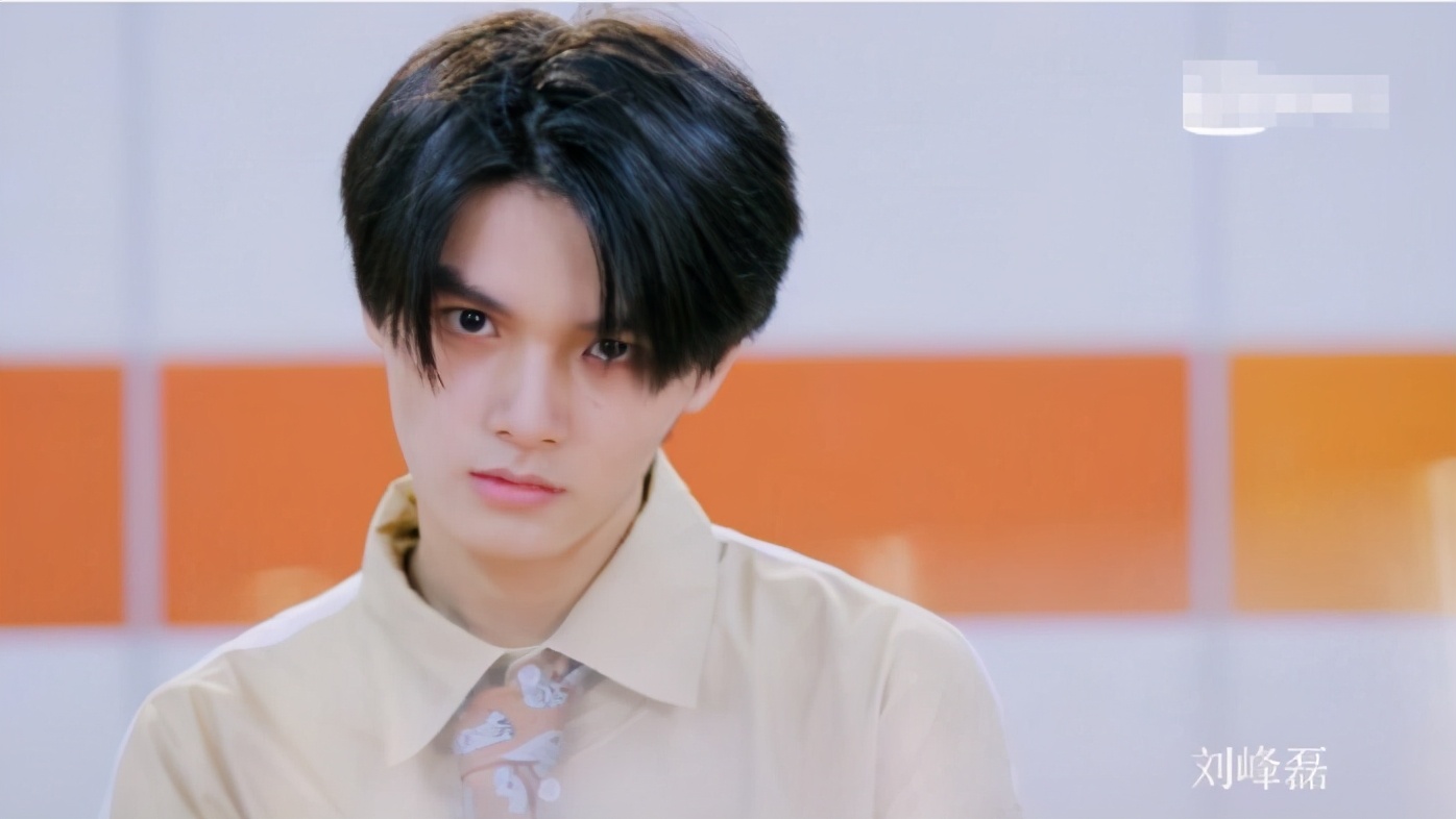 青你3 选手官宣 面试画面好多明星脸 疑赛程曝光有皇族 娱乐 蛋蛋赞