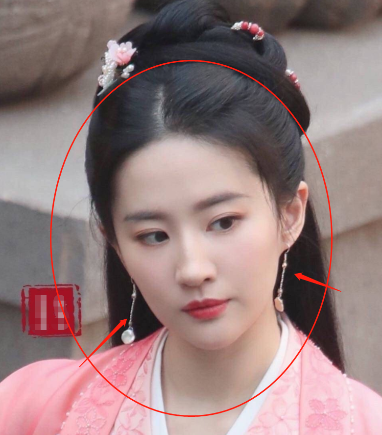 " dream Hua Lu " pass a road to appear again, yi Fei of Chen Xiao Liu pulls a hand to illuminate, her fairy of modelling of woman pink garment