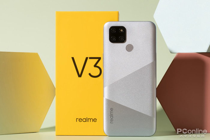 realme V3评测：平民法拉利！首台百元级5G手机