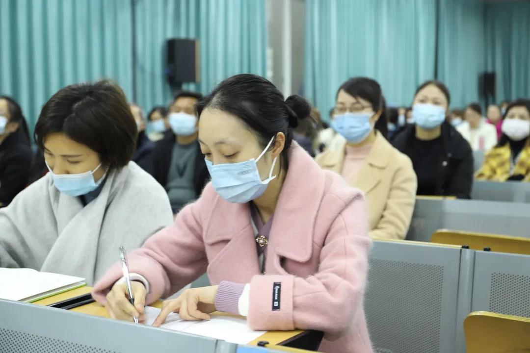 四川天府新区南湖小学家长学院2021年春季课程正式开课