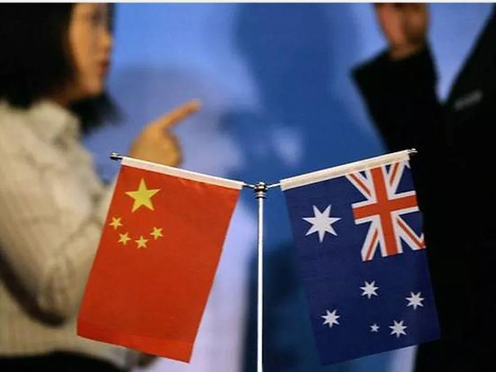 選邊站不如靠邊站，敲打澳大利亞，中國反擊清理髮展路上路障