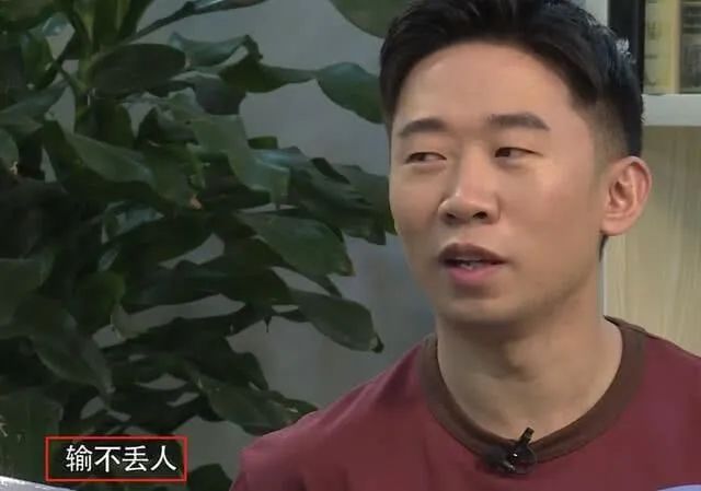 从数学只考9分，到一年录108档节目的红人，杨迪