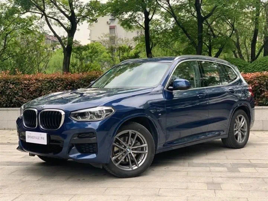 花开夏末，情满中秋｜杭州和诚之宝BMW官方认证二手车品鉴日落幕