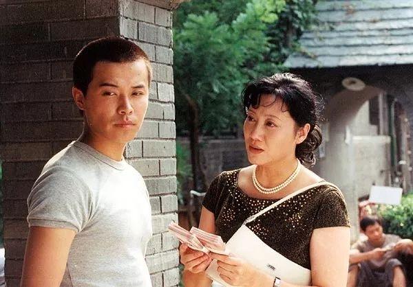 唐人街探案3|口碑平平的《唐人街探案3》票房破39亿 王宝强和陈思诚 到底谁成就了谁？