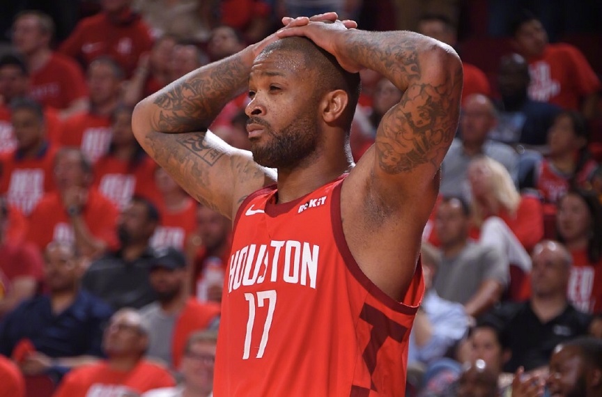 塔克每場都被狠揍！巴克利嘲笑火箭：五小體系還不如改名「塔克體系」？-黑特籃球-NBA新聞影音圖片分享社區