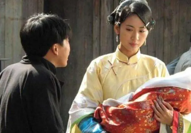古人都喜欢请奶娘，并不只是喂养孩子，还有个让人难以接受的原因