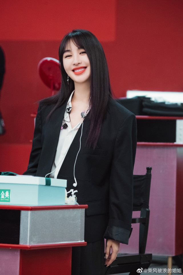 《浪姐2》年龄大变脸扎堆，好一部女明星容貌进阶史