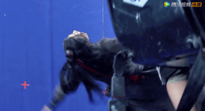 Old affection male group exceeds respect property! The face that resemble battle buries sewage, yu Bin pours condole encephalemia, zhu Zanjin rolls stair