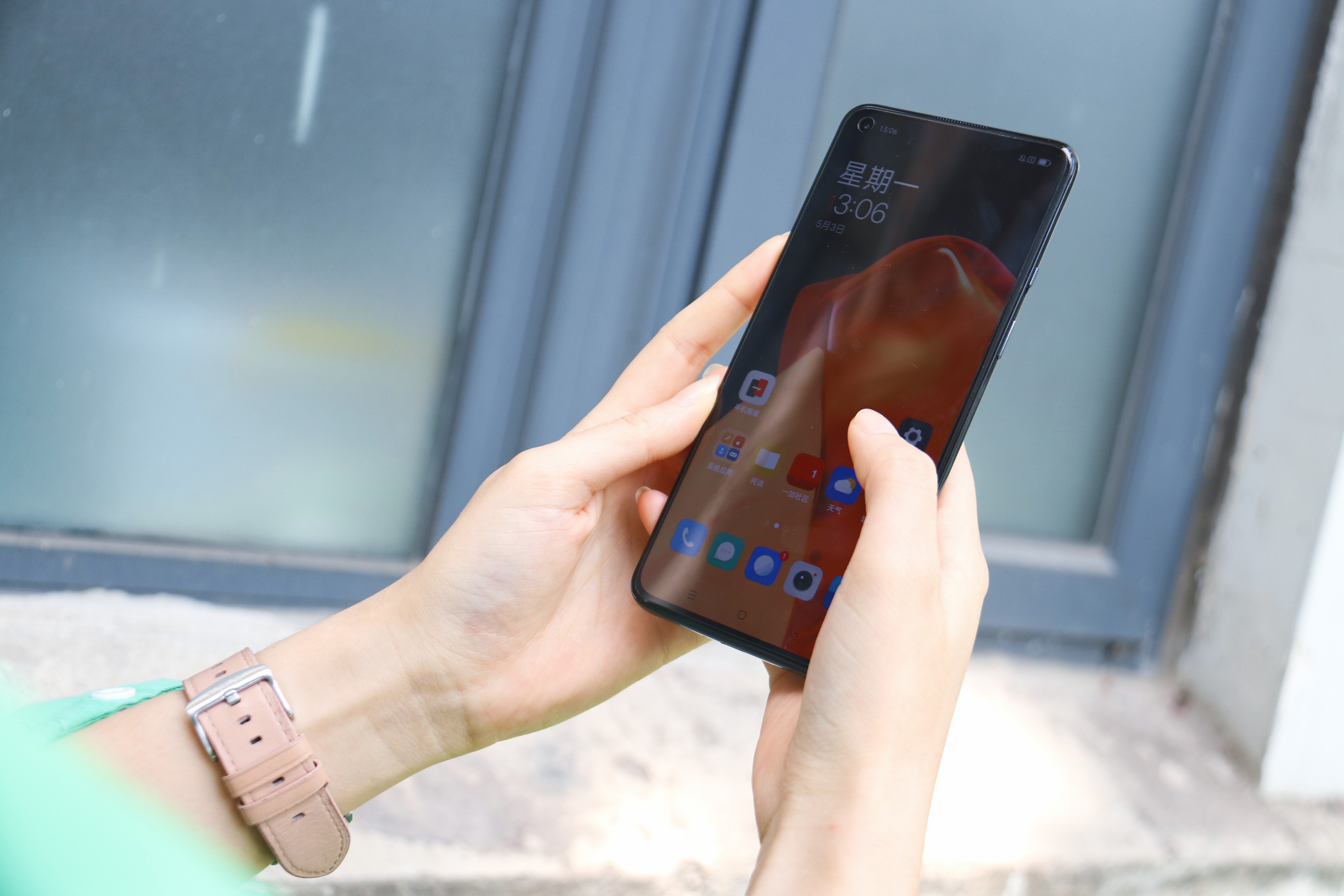 迟来的惊喜：“影像机皇”一加9，半月体验实测报告