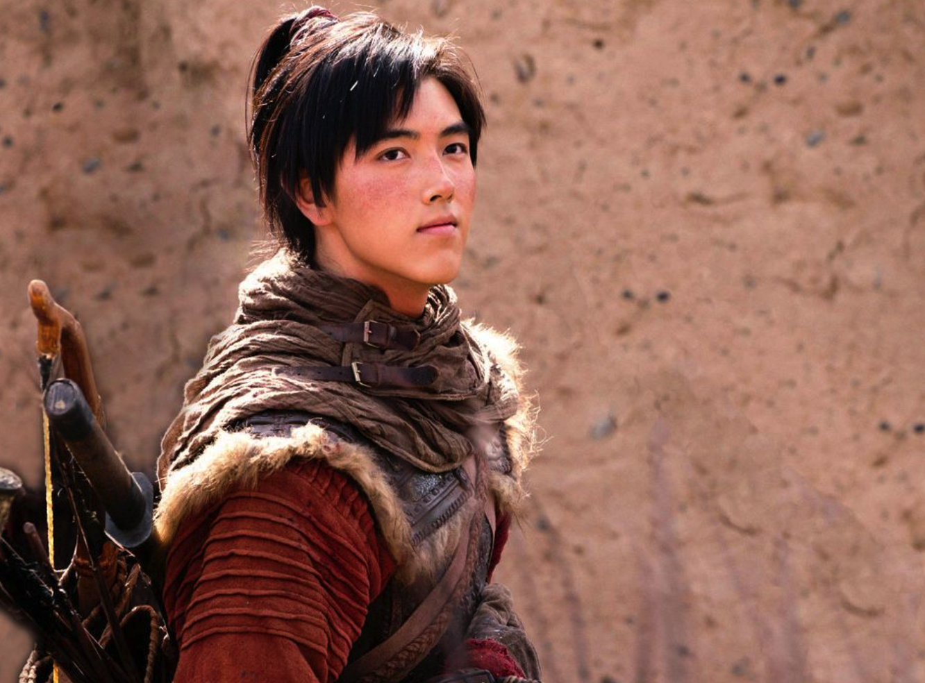 张柏芝二儿子罕曝光，侧脸不输谢霆锋，学简体字欲和爸妈来内地？