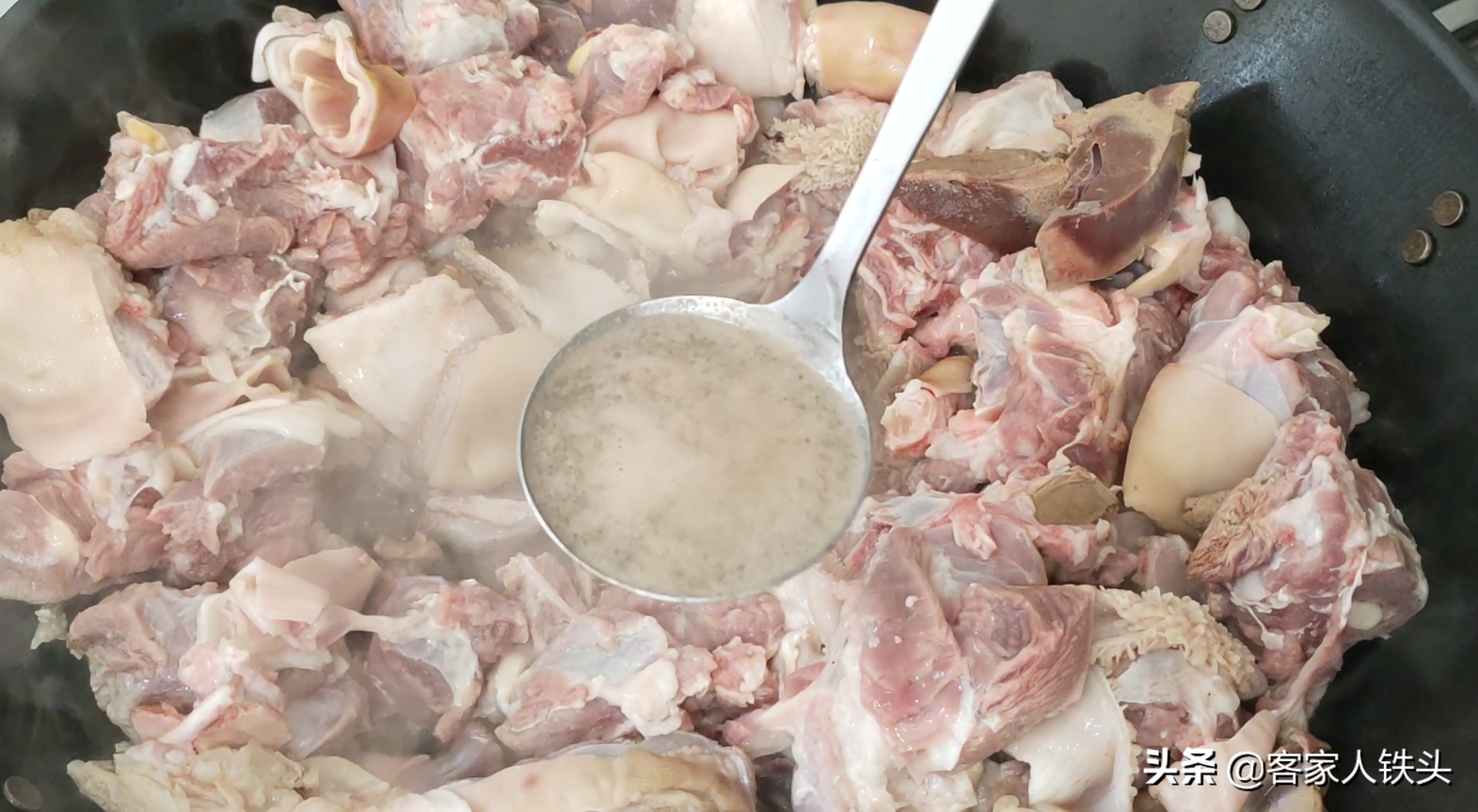 广式萝卜焖羊肉正宗做法，掌握好关键一步，不腥不膻，入味又好吃