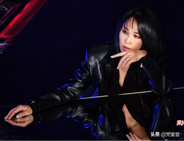 姐姐|53岁那英上姐姐选秀！跳舞堪比作法现场 直言做惯评委期待被评价