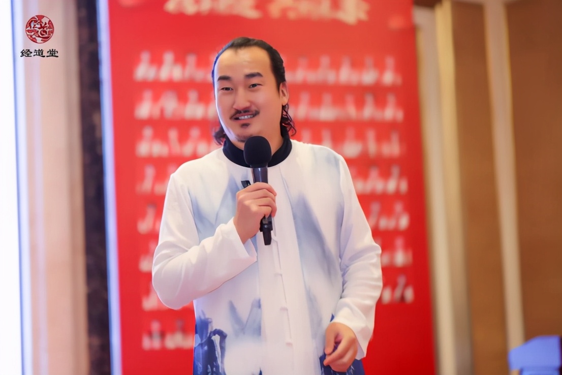 古法经络王洪刚老师弘扬中医药文化，一直在路上