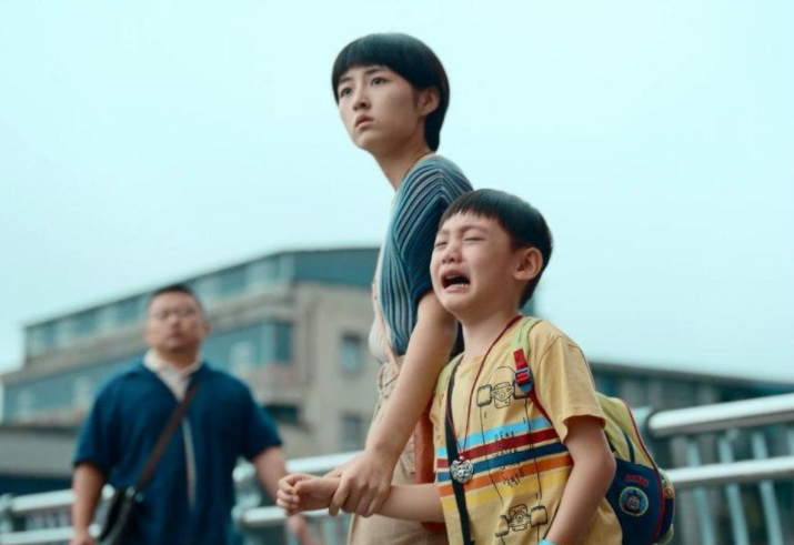 24 hours of booking office are broken 100 million, force presses week fast condole to hit Gu Ling, zhang Zifeng by what so " horizontal " ? 