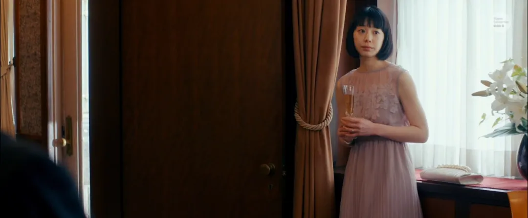 这部官能映画,是献给女性的一场慰藉