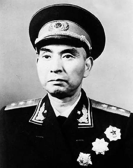 朝鲜停战协议签订后，志愿军5年后才全部撤回，当时司令员是谁？