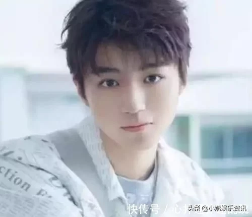 王俊凯校花同桌火了，对方的颜值根本就不输于