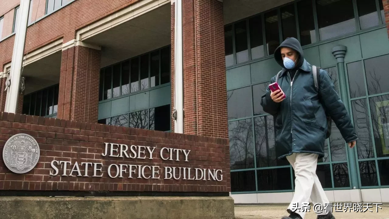 严重了！上亿美国人欠钱还不了