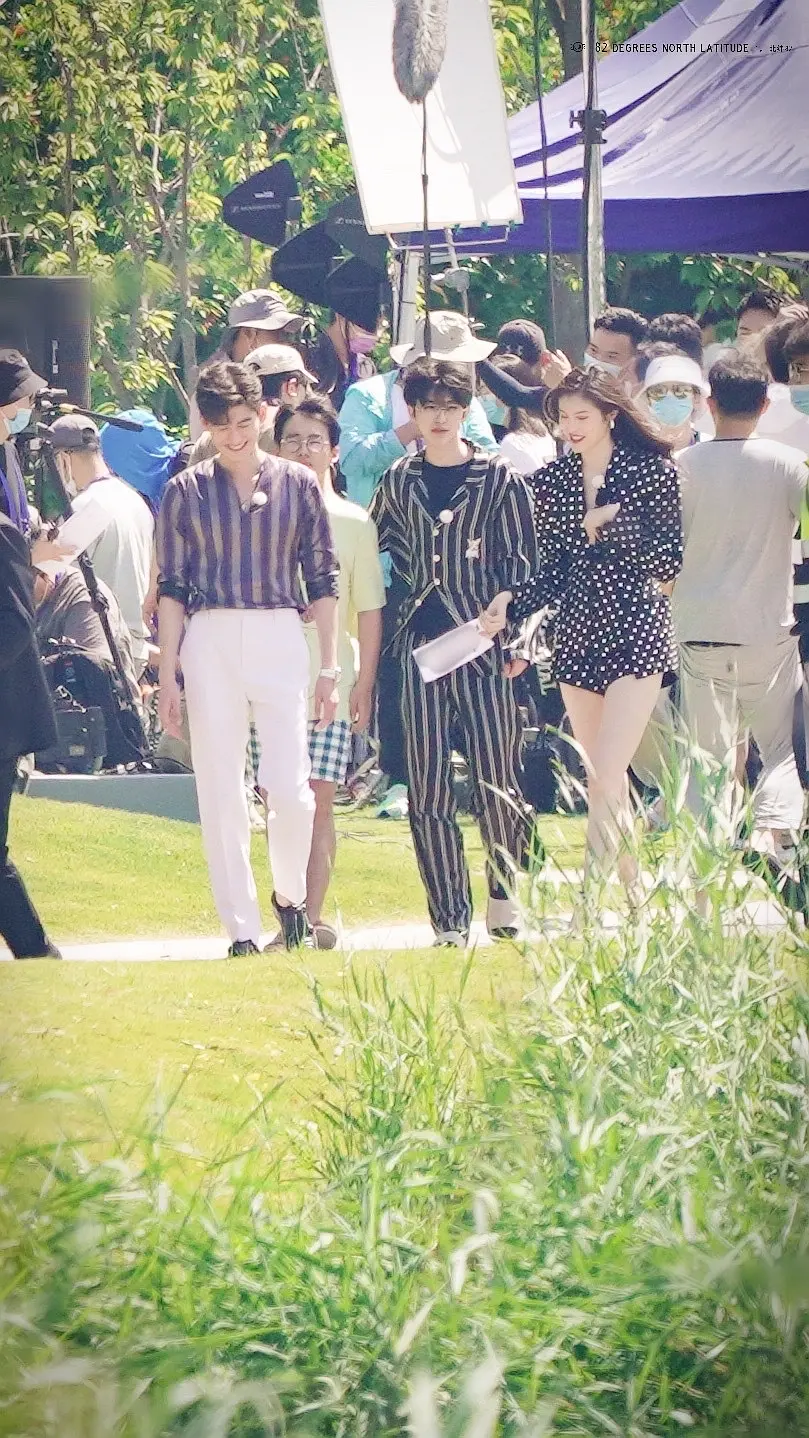 baby好怕被比下去，录节目非要穿高定仙女裙，和