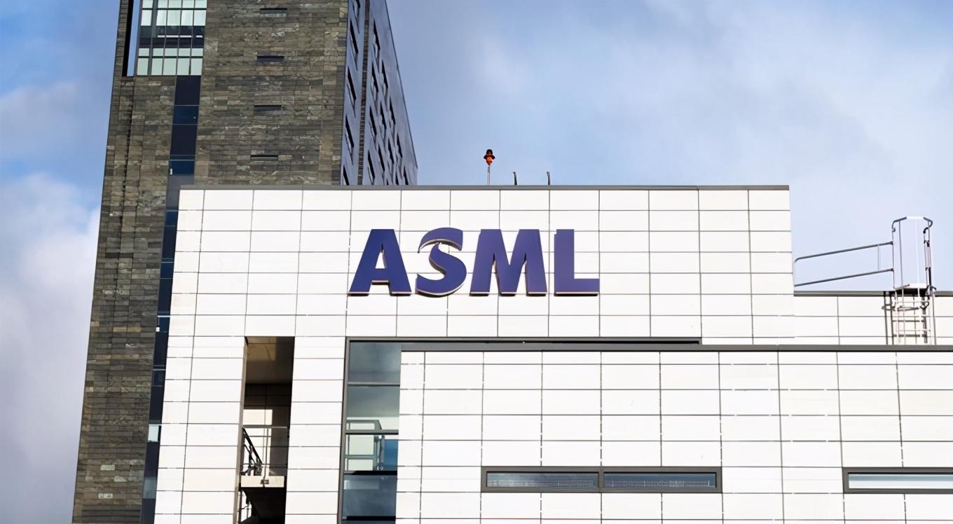 太突然！ASML、台积电纷纷加入美国联盟，中国芯片难度或增大